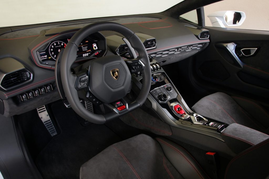 L'intérieur d'une Lamborghini Huracan LP610
